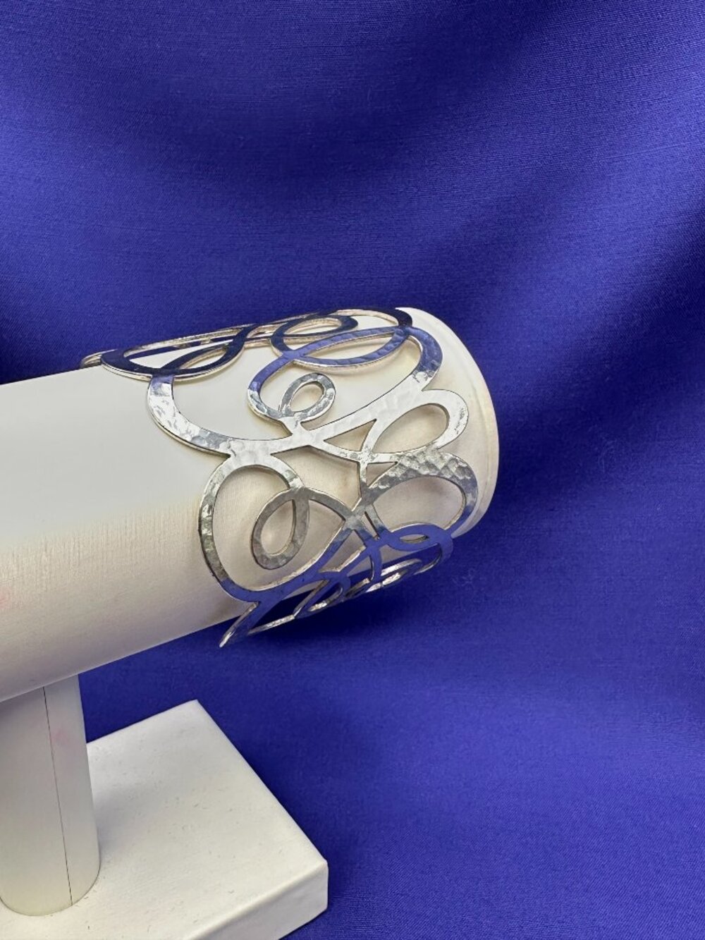 Brighton “Skribbel” Wide Hammered Silver Cuff Bracelet Swirl Design - Picture 2 of 14